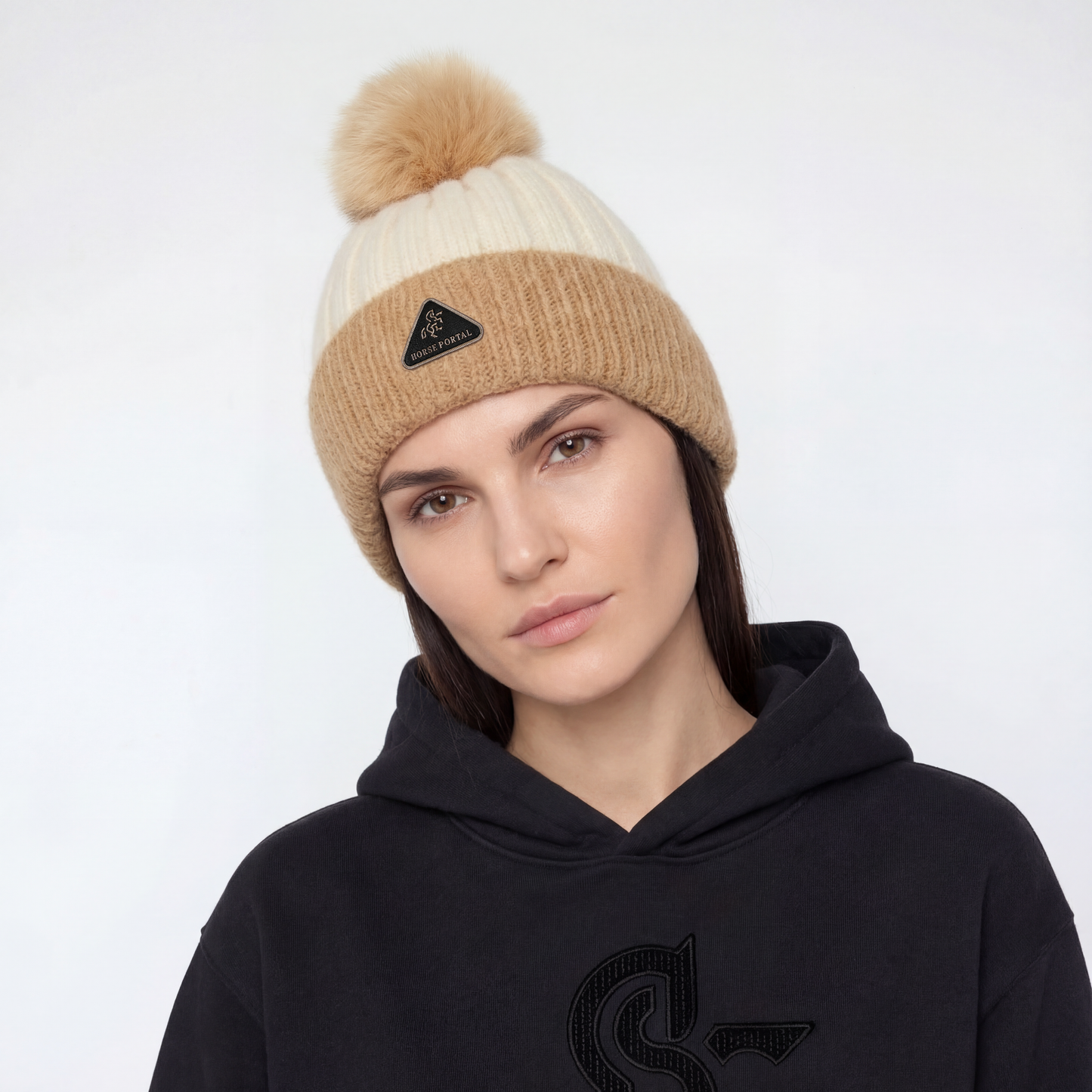 Women's Elegant Beanie Beige