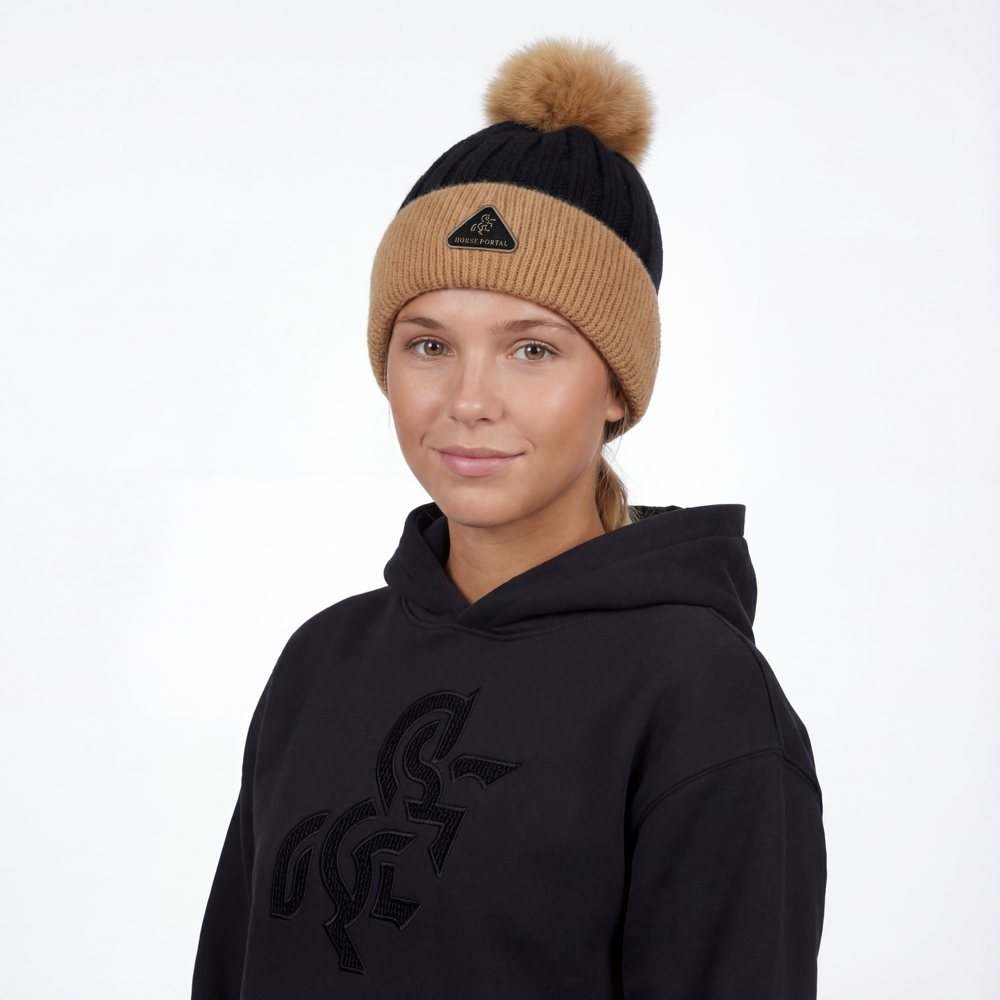 Women's Elegant Beanie Black